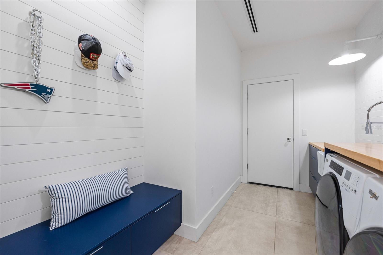 EDGEWATER VILLAGE SUBPHASE B - Residential