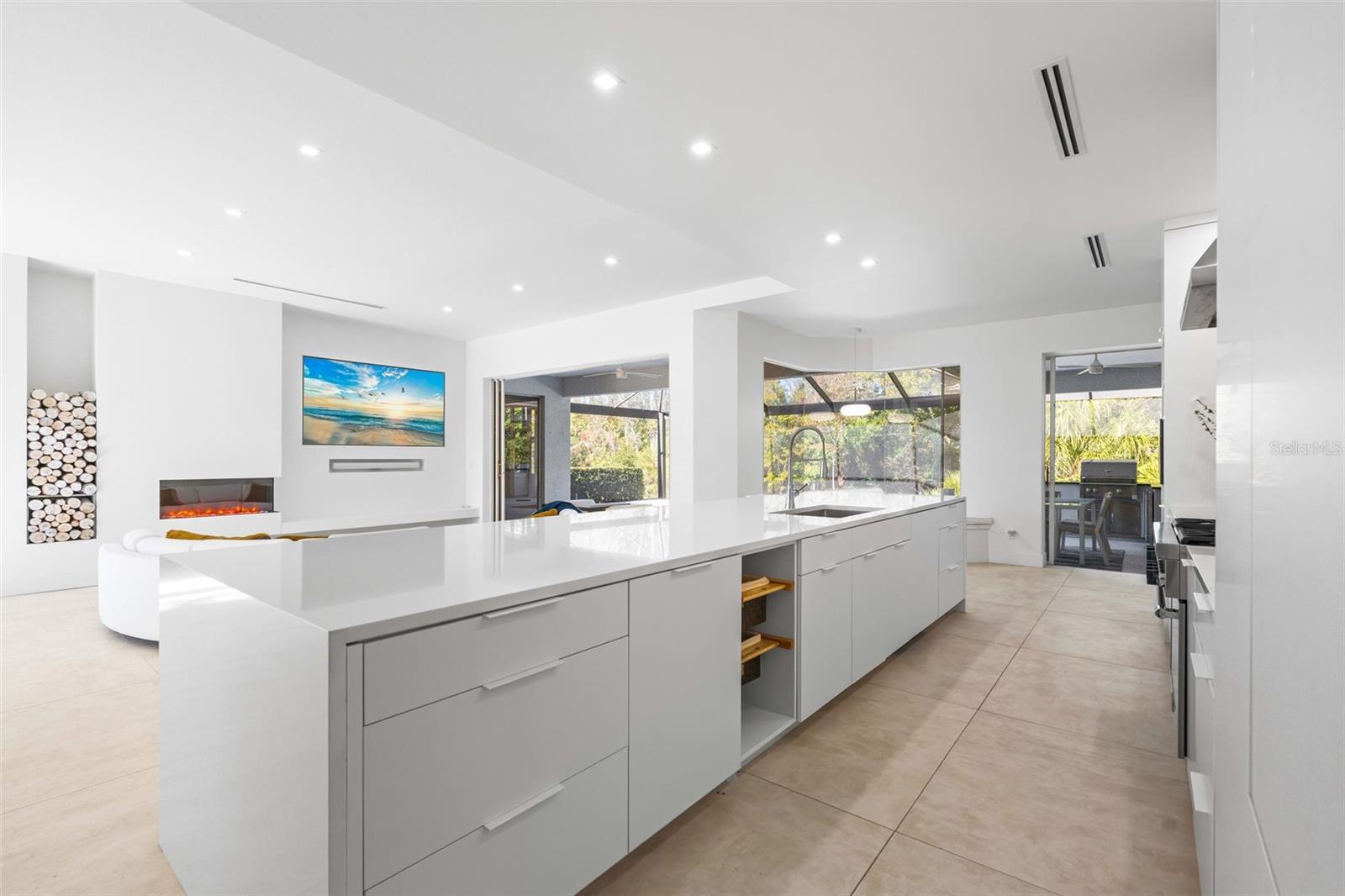 EDGEWATER VILLAGE SUBPHASE B - Residential