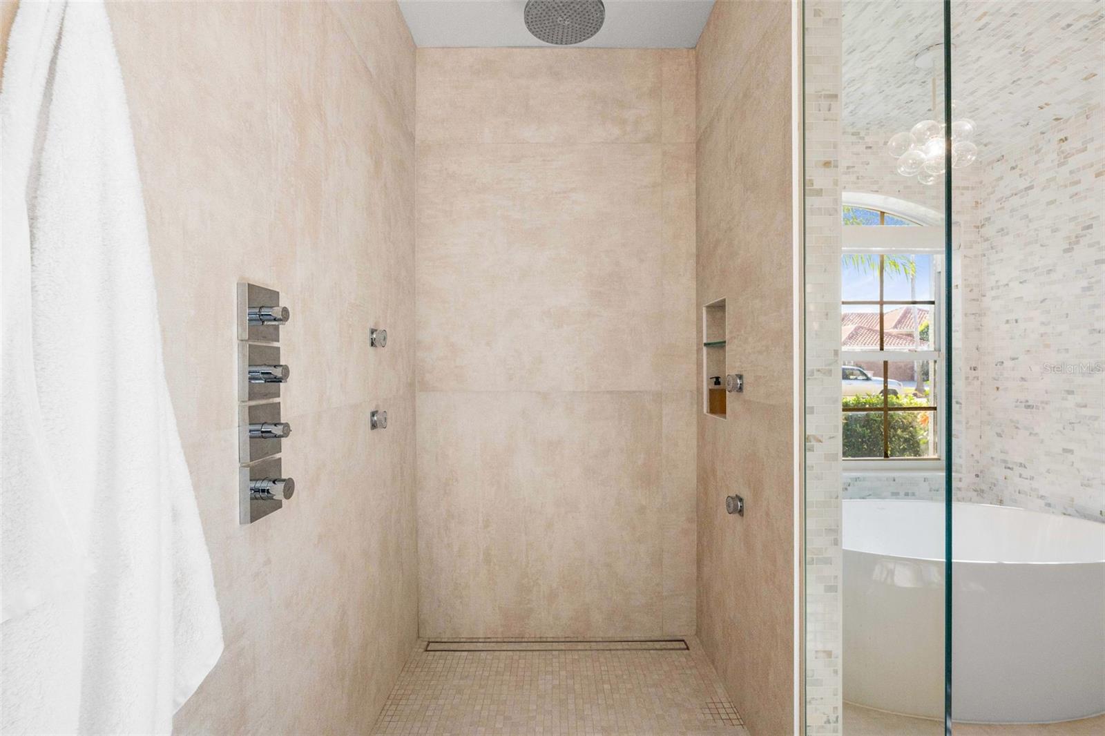 EDGEWATER VILLAGE SUBPHASE B - Residential