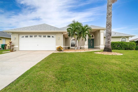 Photo of 2213 SE 16th Street, Cape Coral, FL 33990 (MLS # C7531238)