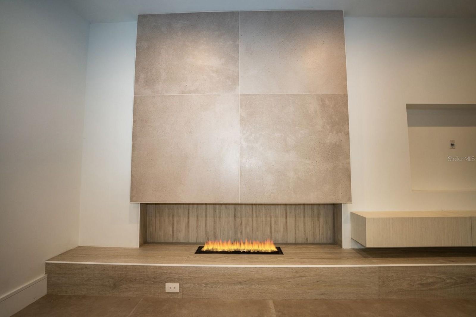 BROBSTON FENDIG & CO'S HALF WA - Residential Lease