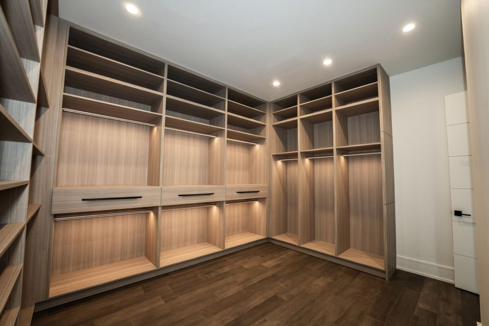 BROBSTON FENDIG & CO'S HALF WA - Residential Lease