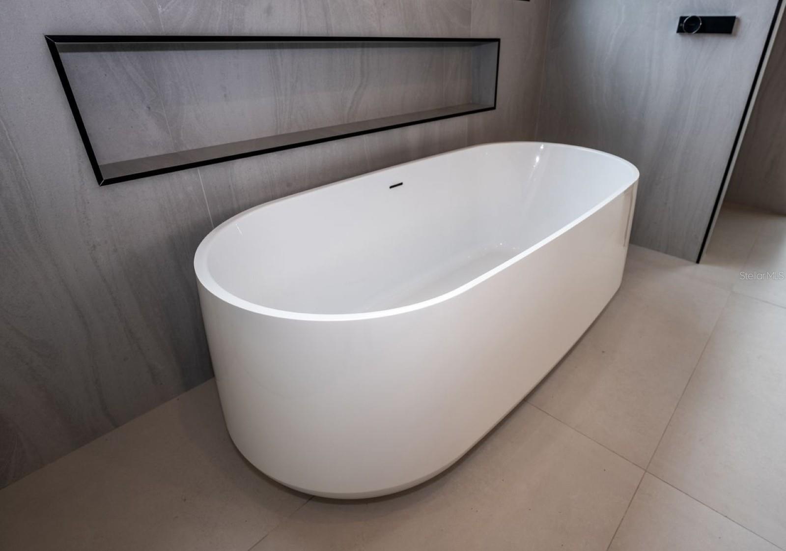 BROBSTON FENDIG & CO'S HALF WA - Residential Lease