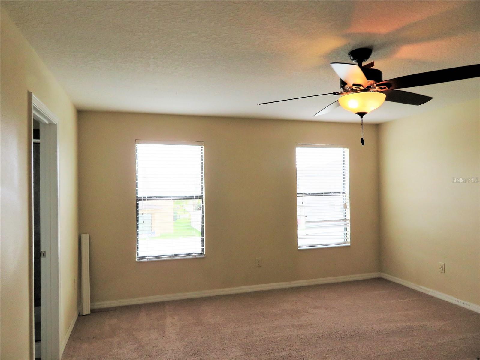 LIVE OAK PRESERVE 2C VILLAGES - Residential Lease