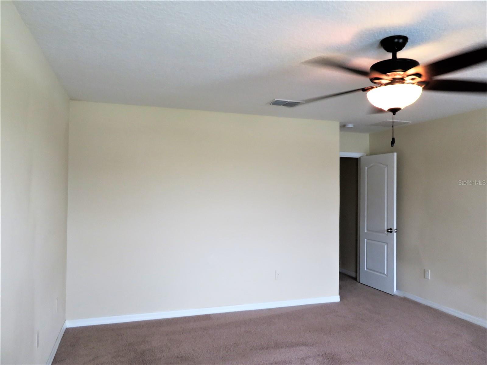 LIVE OAK PRESERVE 2C VILLAGES - Residential Lease