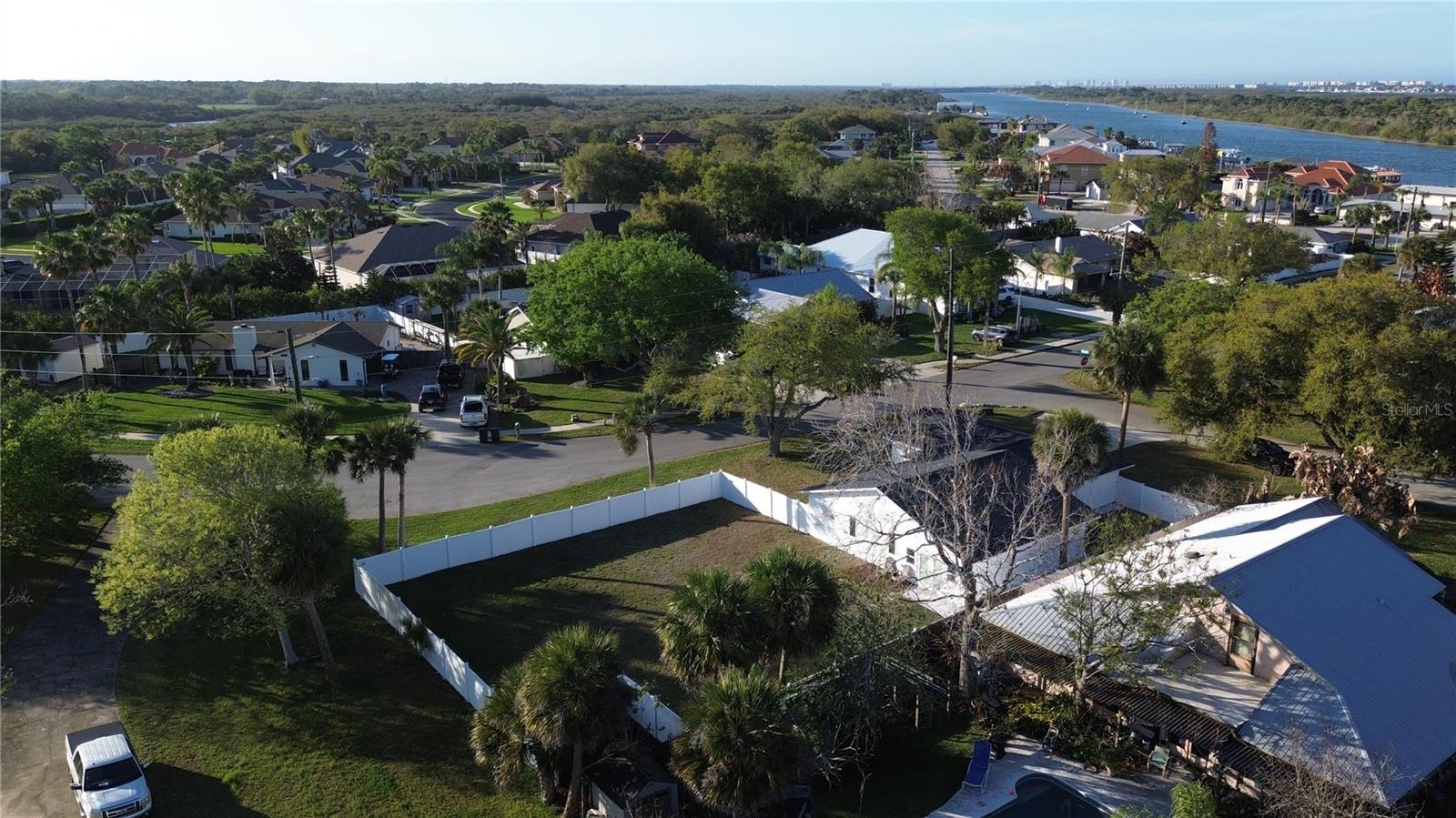 INLET SHORES - Residential