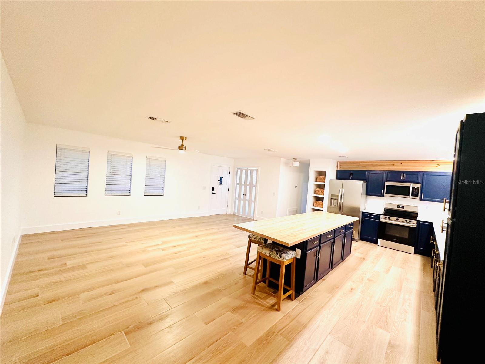 INLET SHORES - Residential