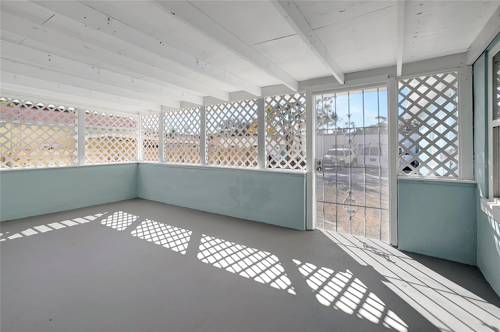 CENTRAL PARK REV - Residential