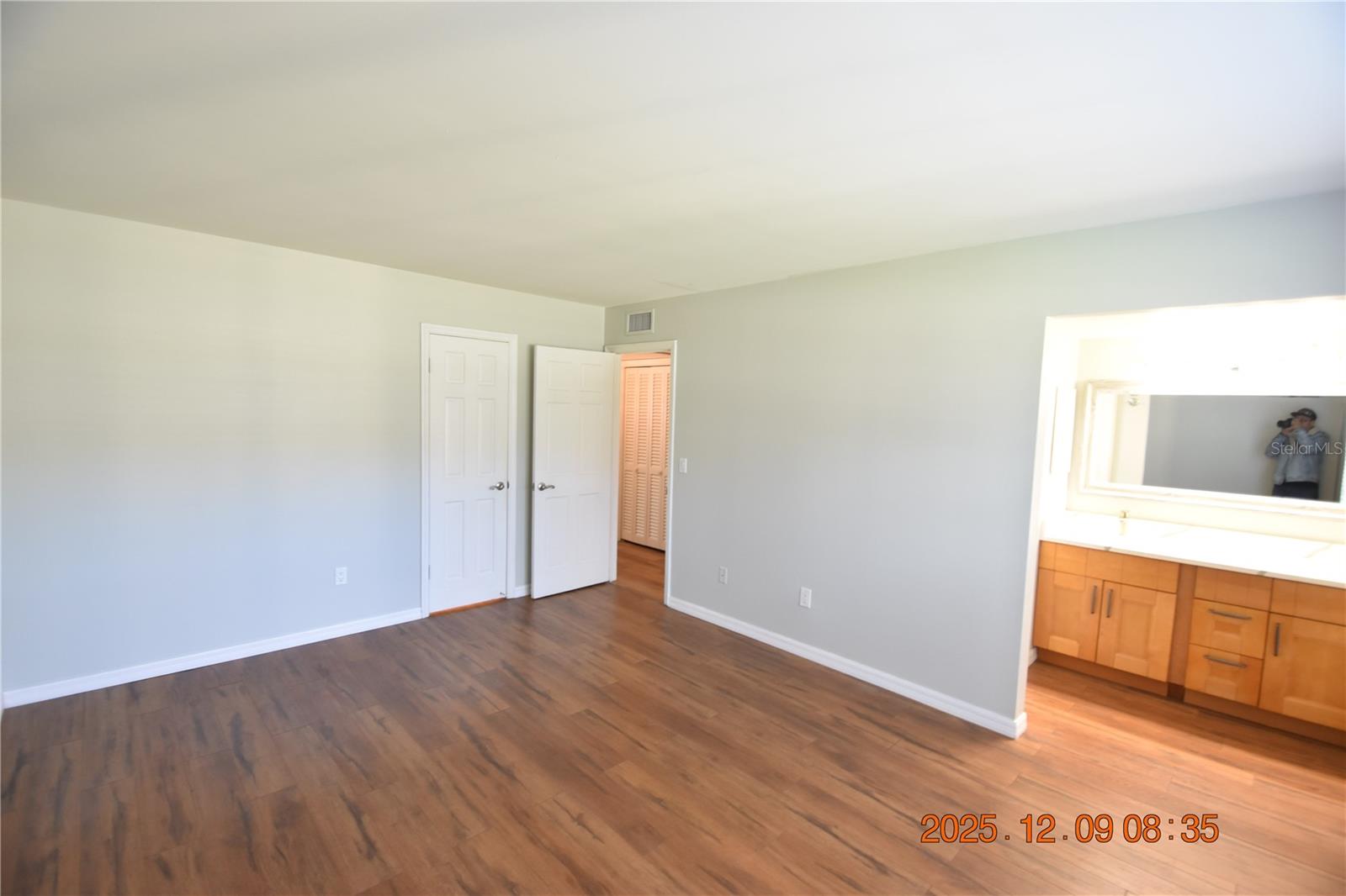 THE GRAND AT OLDE CARROLLWOOD - Residential Lease