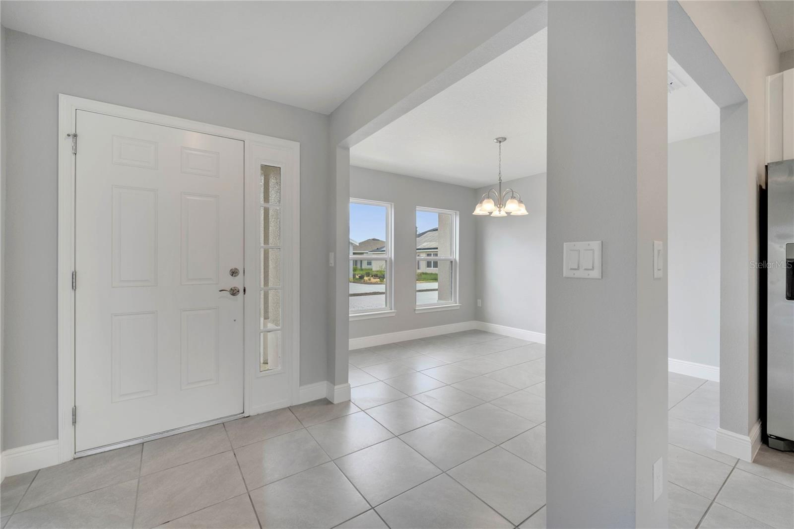 555 VICEROY COURT
