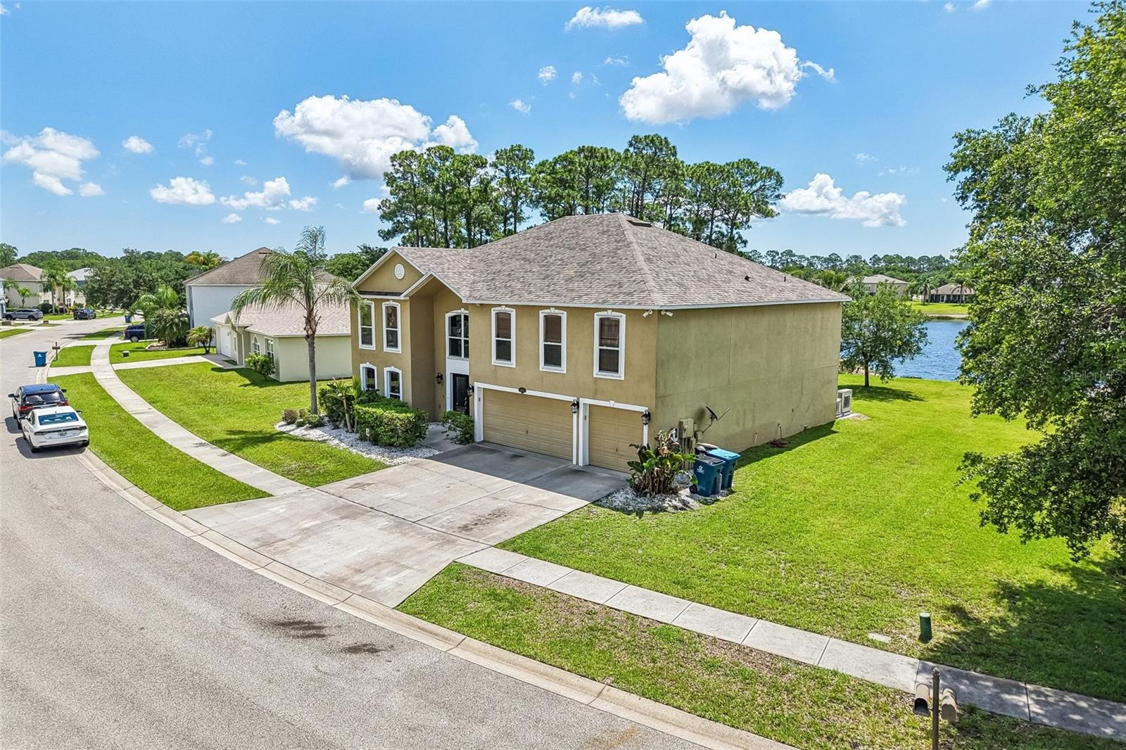 BRIDGEWATER AT BAYSIDE LAKES, PH 2 - Residential
