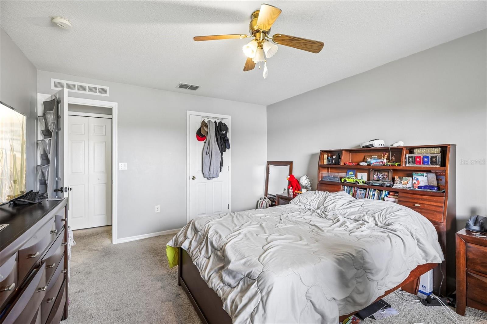 BRIDGEWATER AT BAYSIDE LAKES, PH 2 - Residential