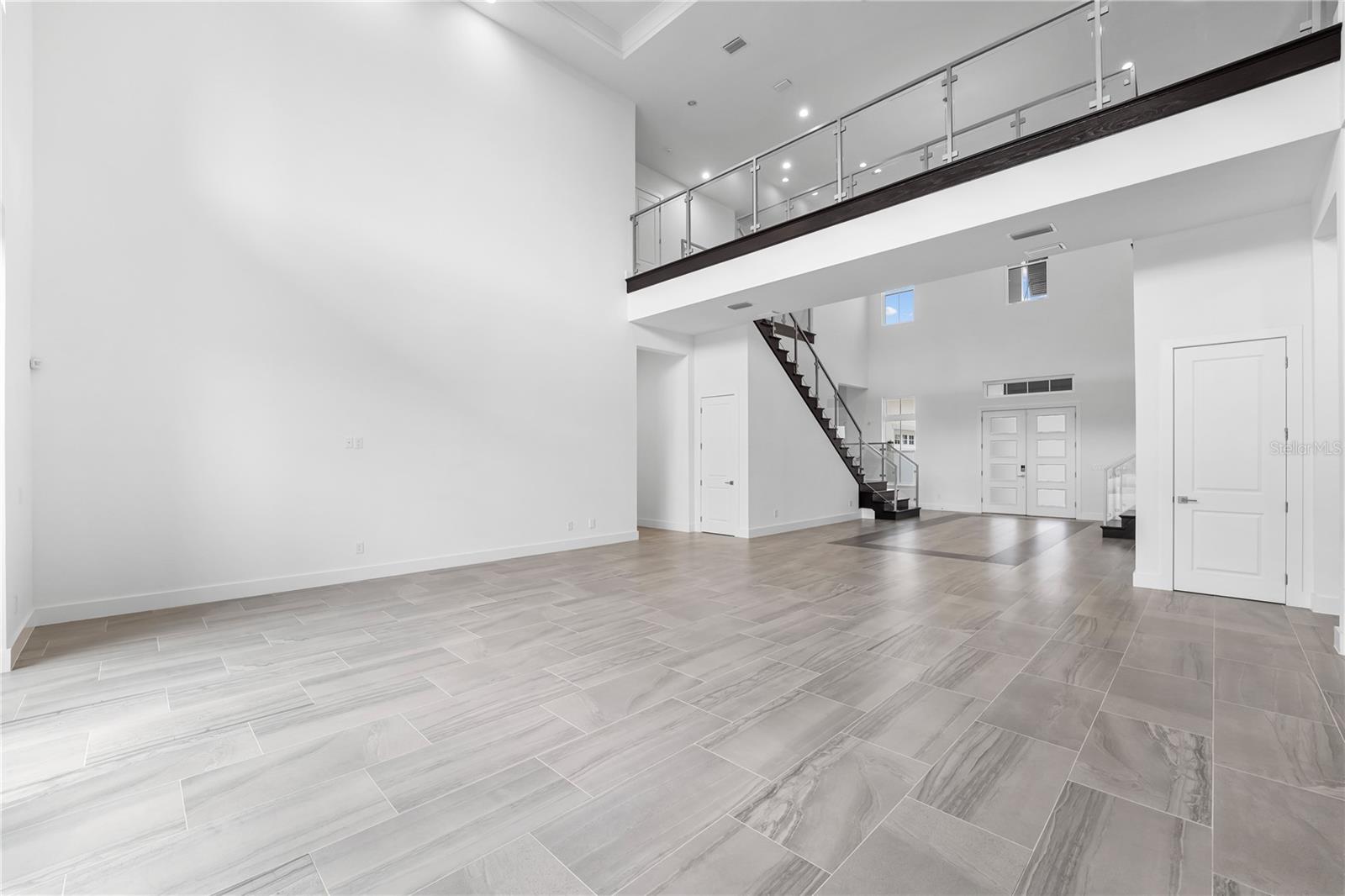 LAUREL POINTE PH 2 - Residential