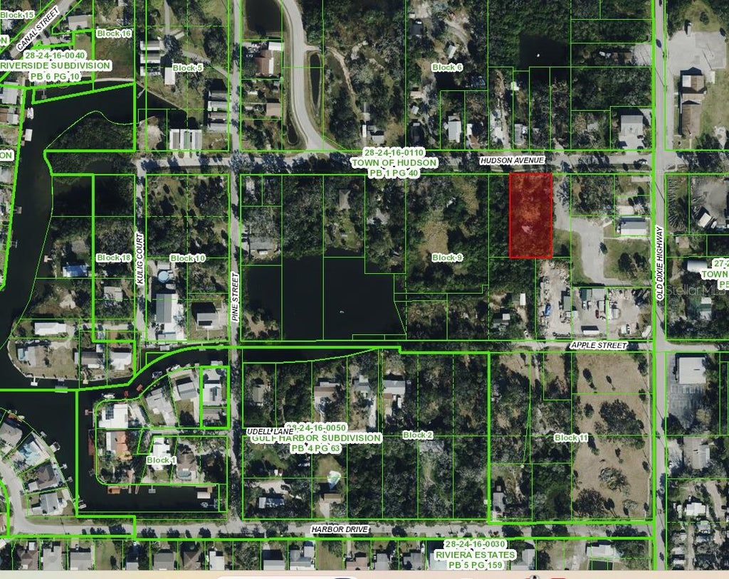 Photo of 6916 Hudson Avenue, Hudson, FL 34667 (MLS # A4704848)