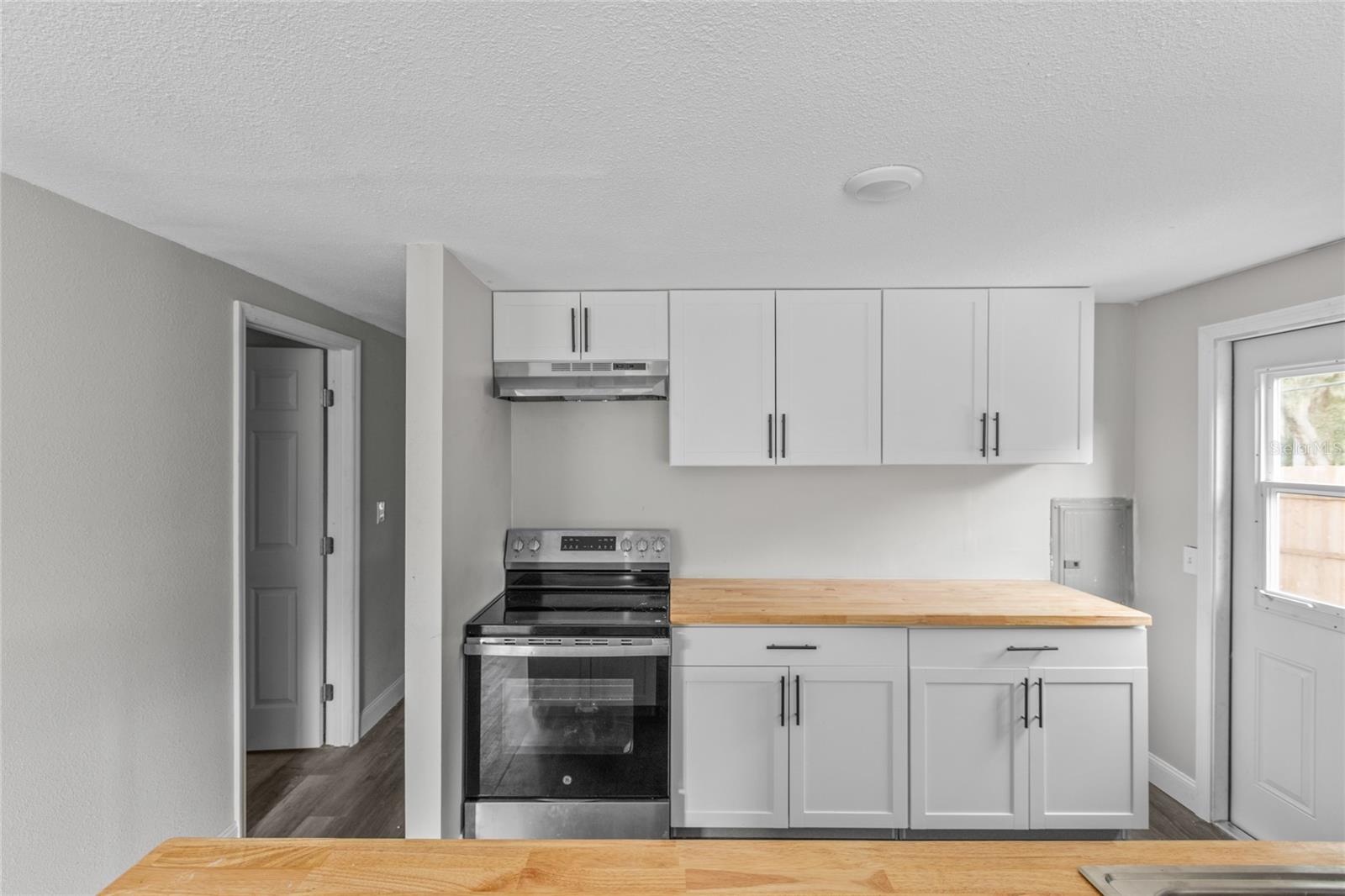 POSTMASTERS RETIREMENT VILLAGE - Residential