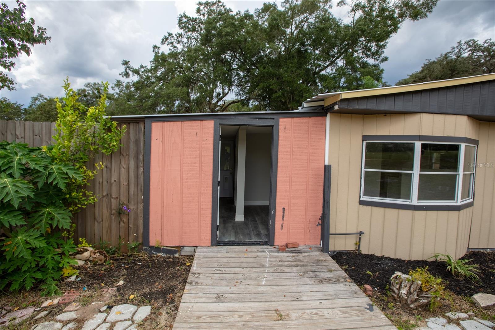 POSTMASTERS RETIREMENT VILLAGE - Residential