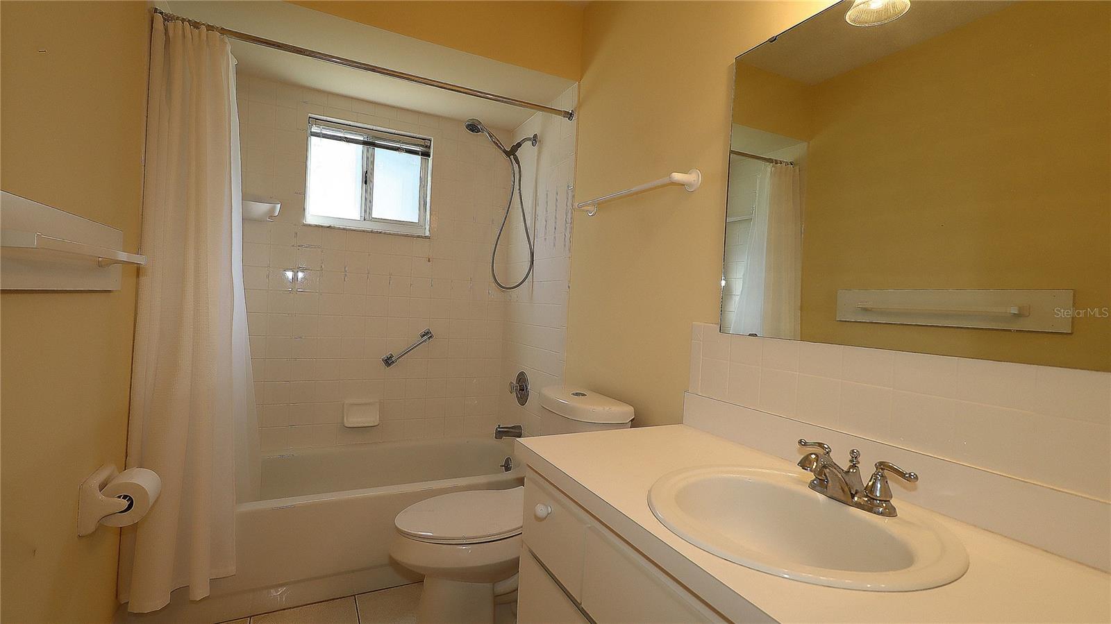 SPRUCE CREEK SOUTH - Residential