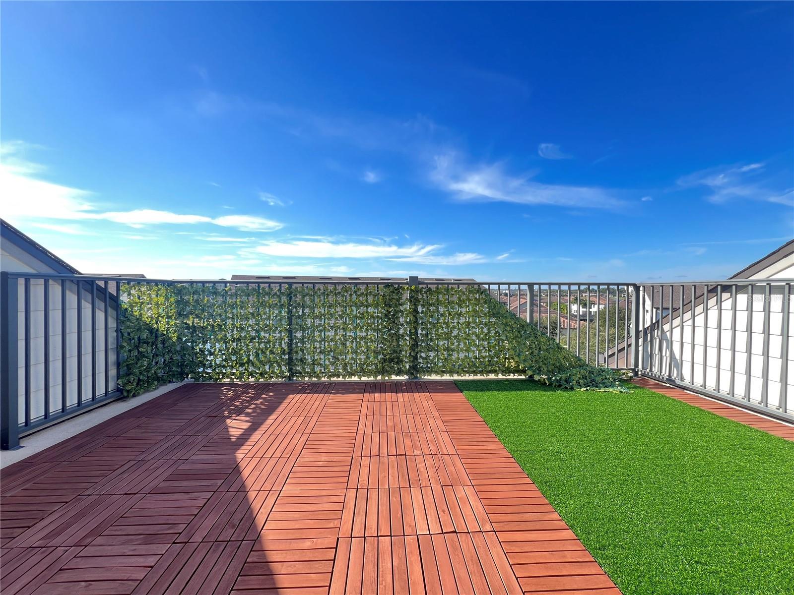 OVERLOOK/RUBY LAKE - Residential Lease