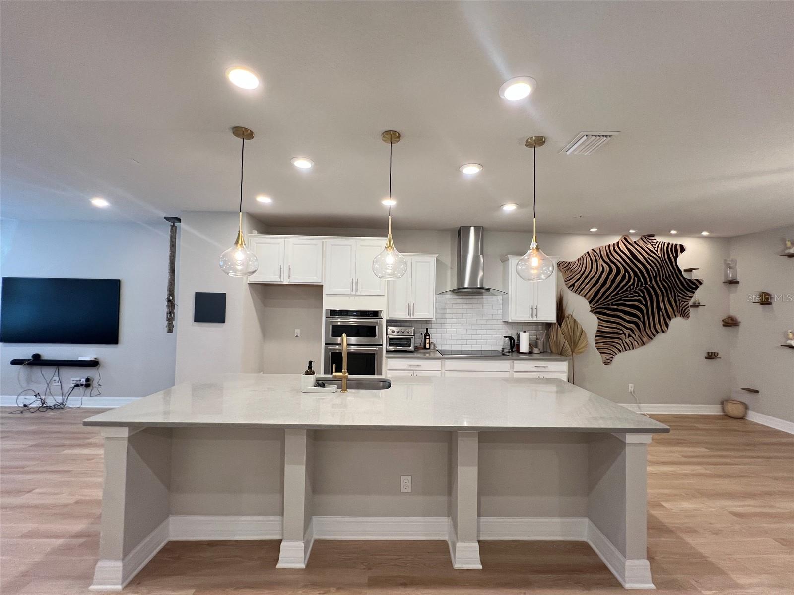 OVERLOOK/RUBY LAKE - Residential Lease