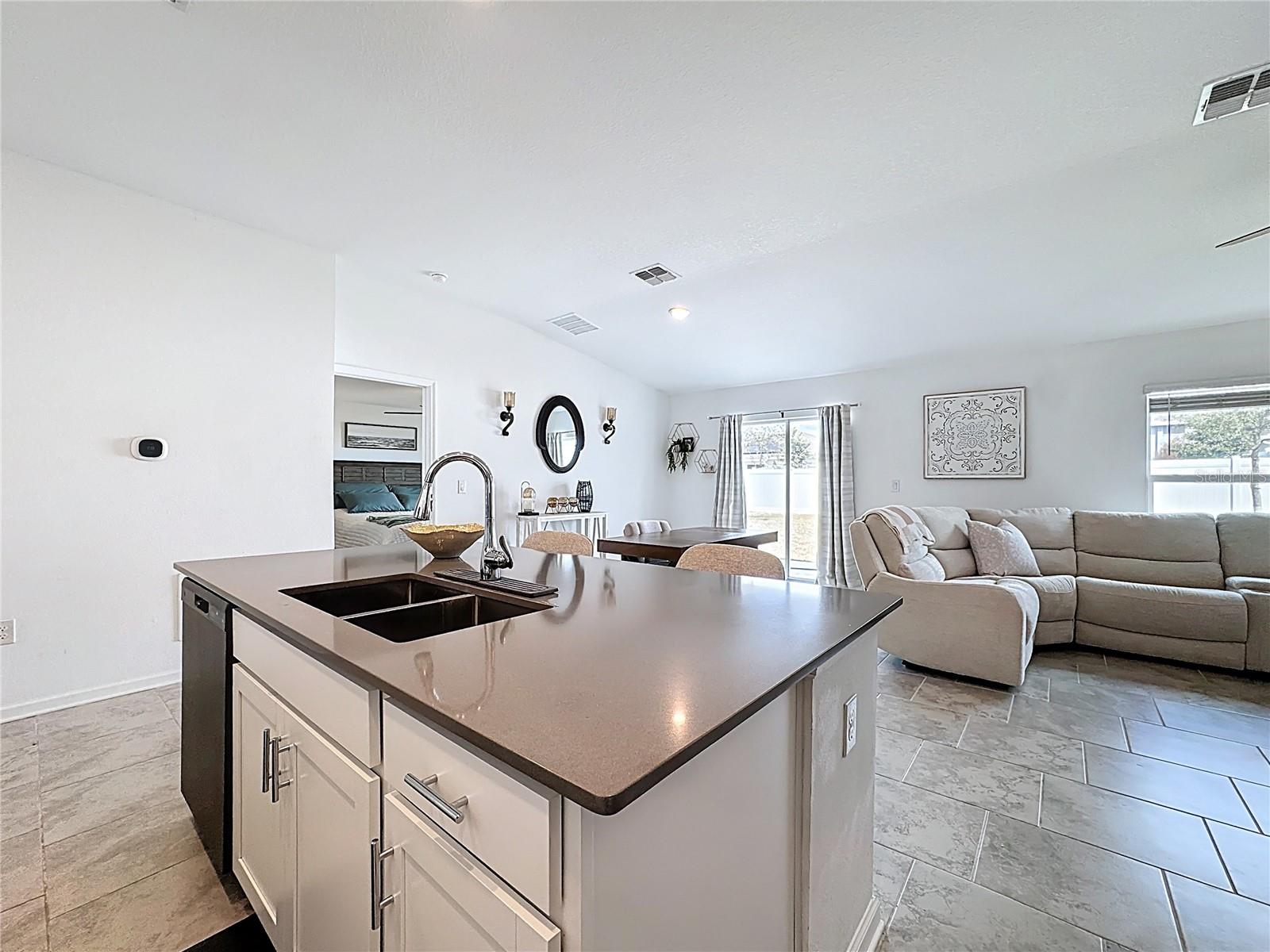 TRINITY LAKES PH 1 & 2 - Residential