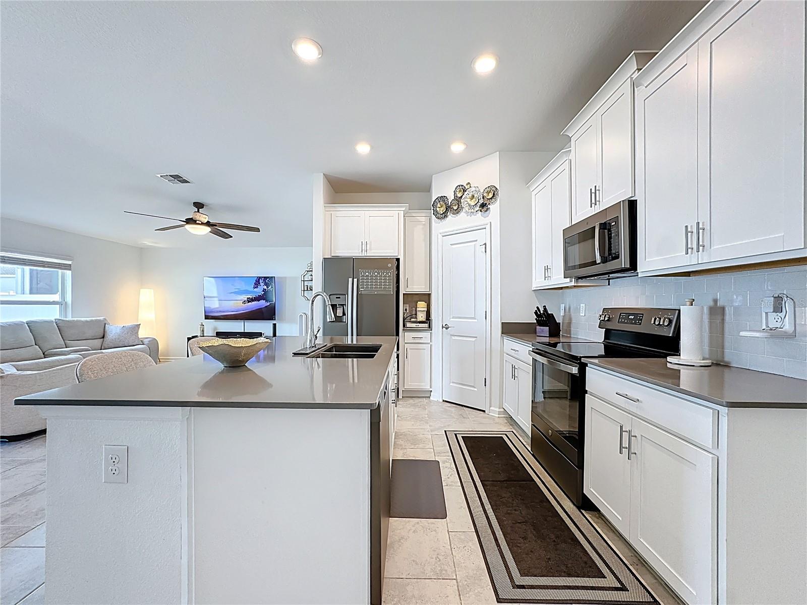 TRINITY LAKES PH 1 & 2 - Residential