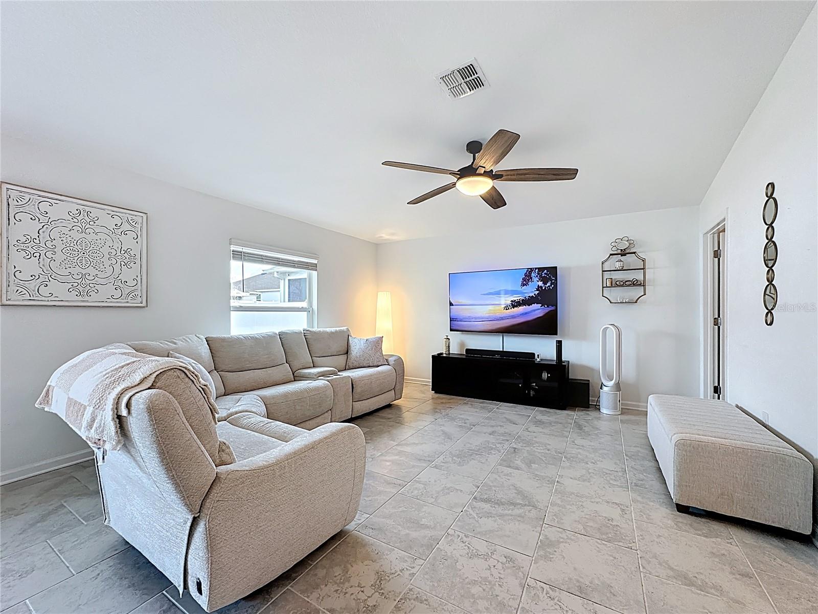 TRINITY LAKES PH 1 & 2 - Residential