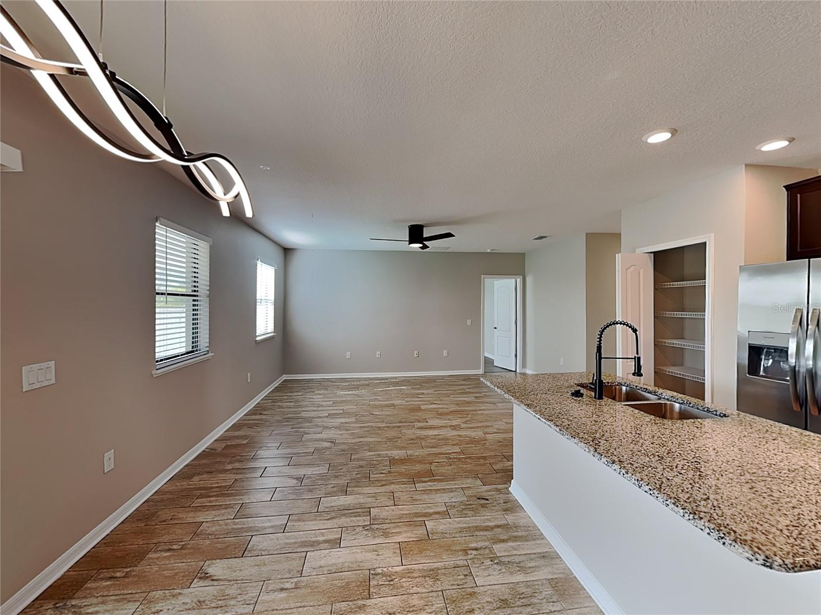 WILLOW WALK PH I-A - Residential Lease