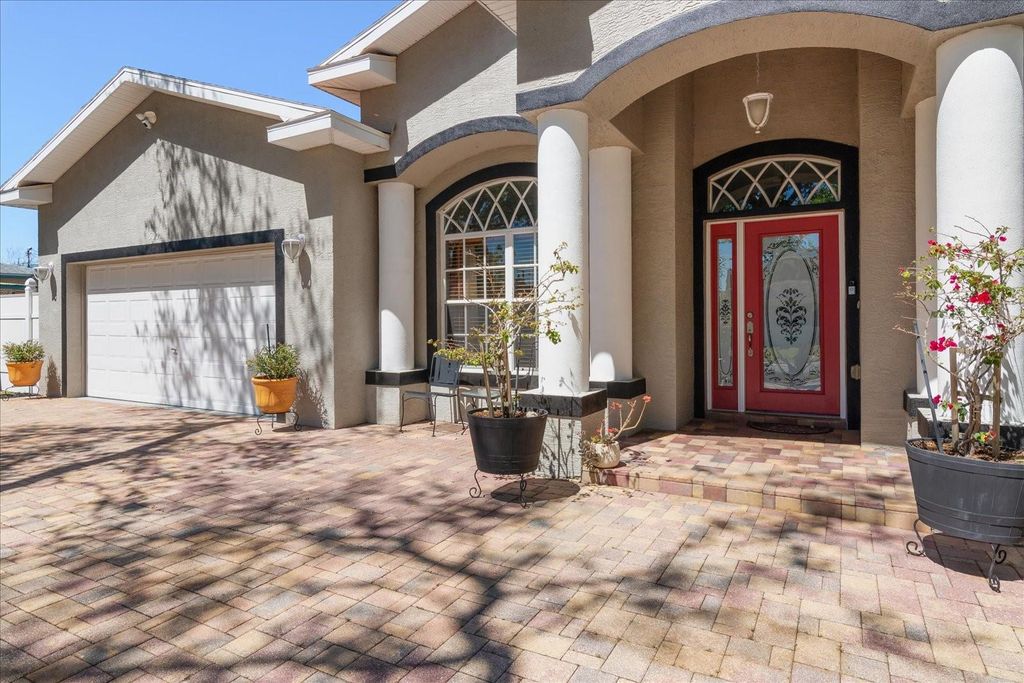 Photo of 5001 44th Avenue N, St Petersburg, FL 33709 (MLS # TB8483981)