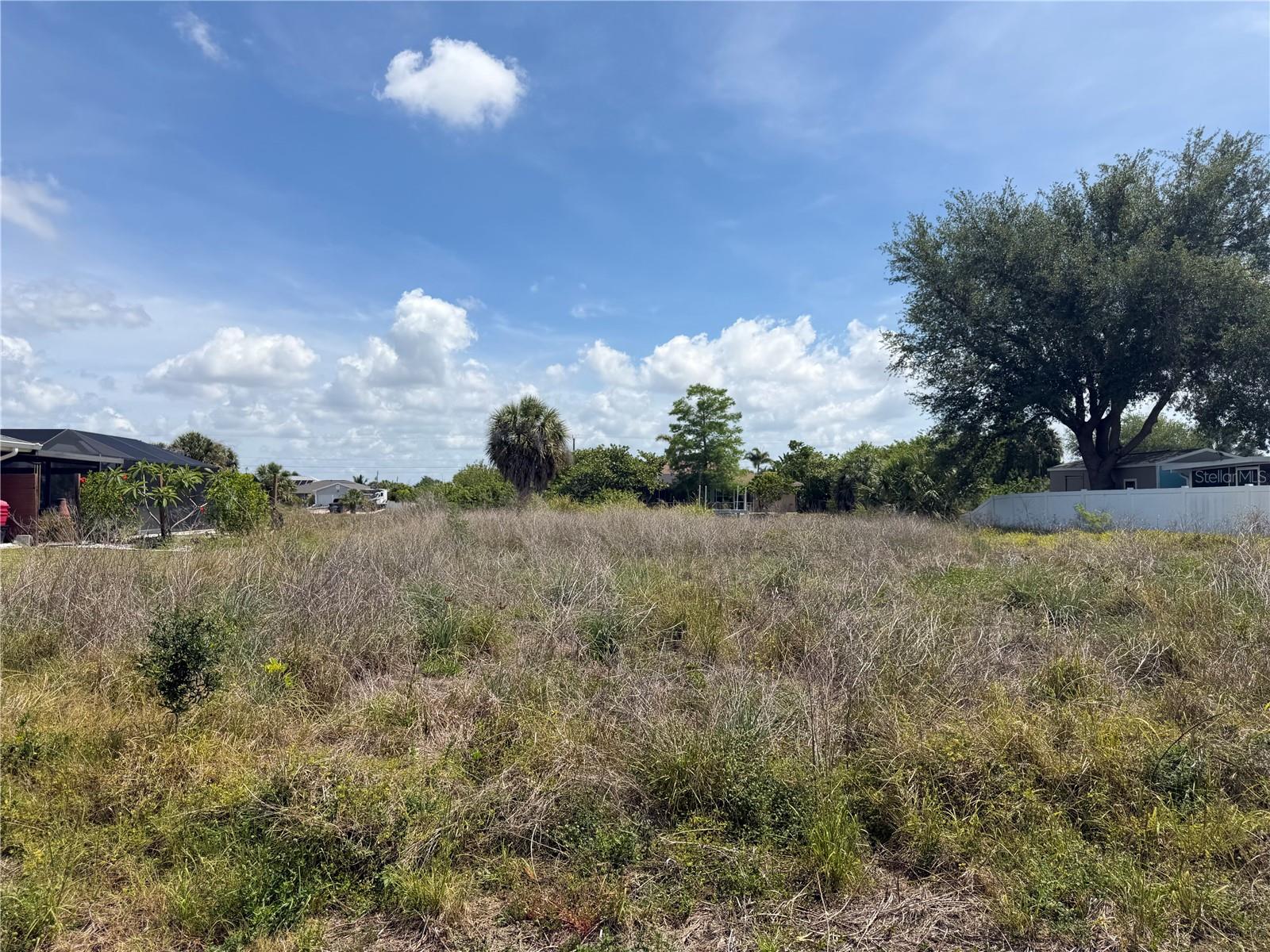 PORT CHARLOTTE SEC 044 - Land