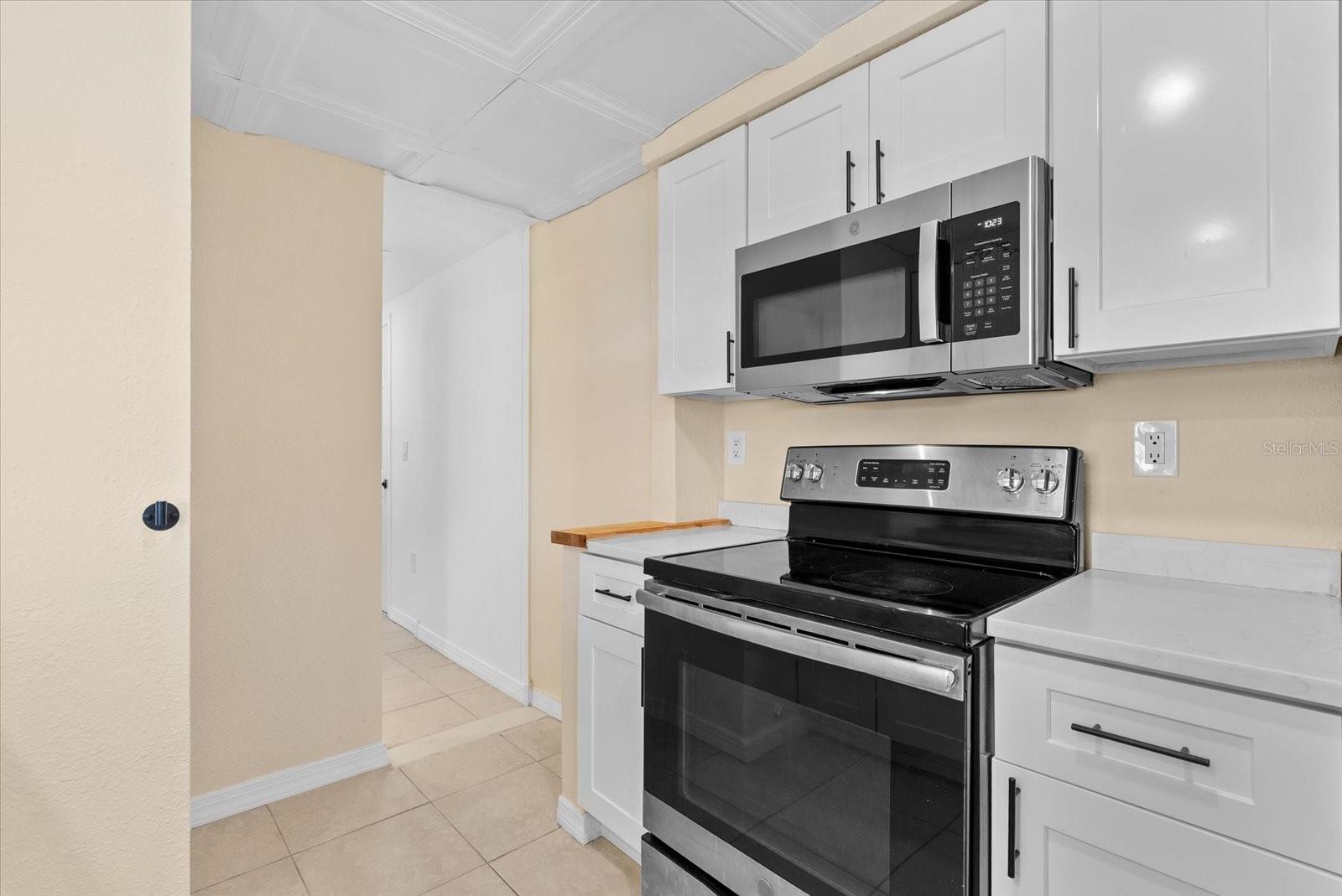 ALOHA GARDENS - Residential