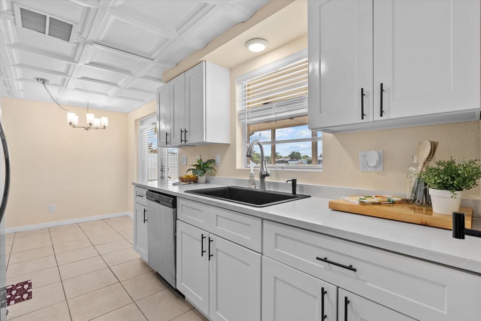 ALOHA GARDENS - Residential