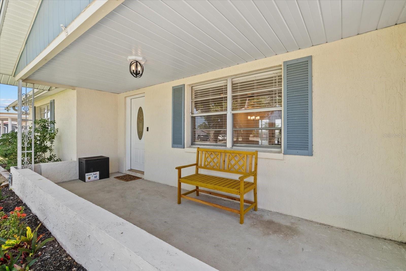 ALOHA GARDENS - Residential
