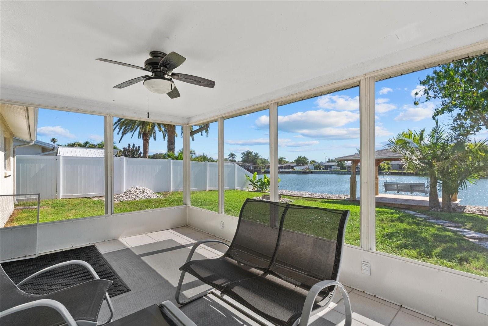 ALOHA GARDENS - Residential