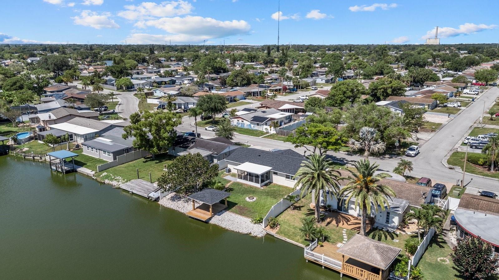 ALOHA GARDENS - Residential