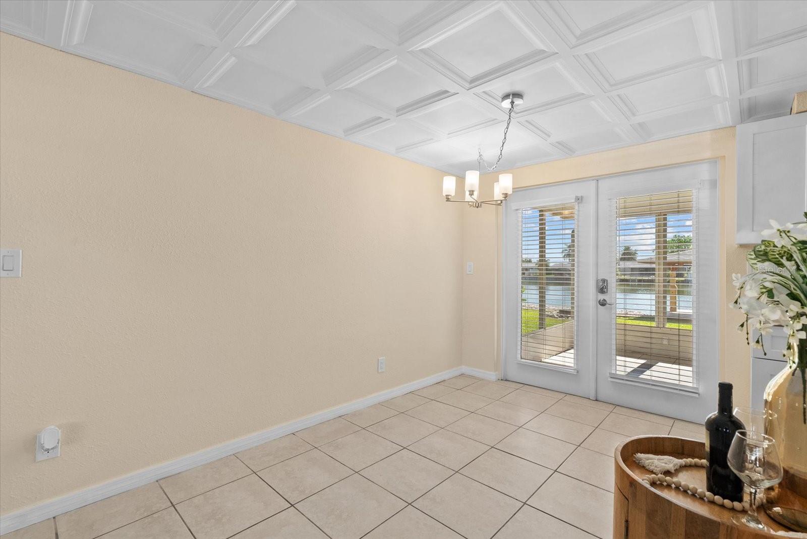 ALOHA GARDENS - Residential