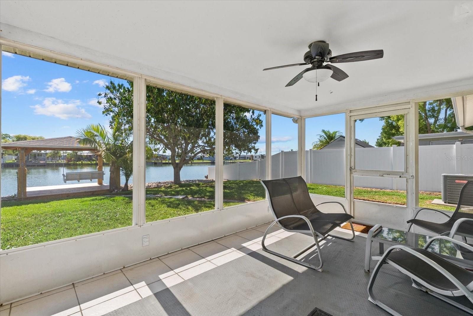 ALOHA GARDENS - Residential