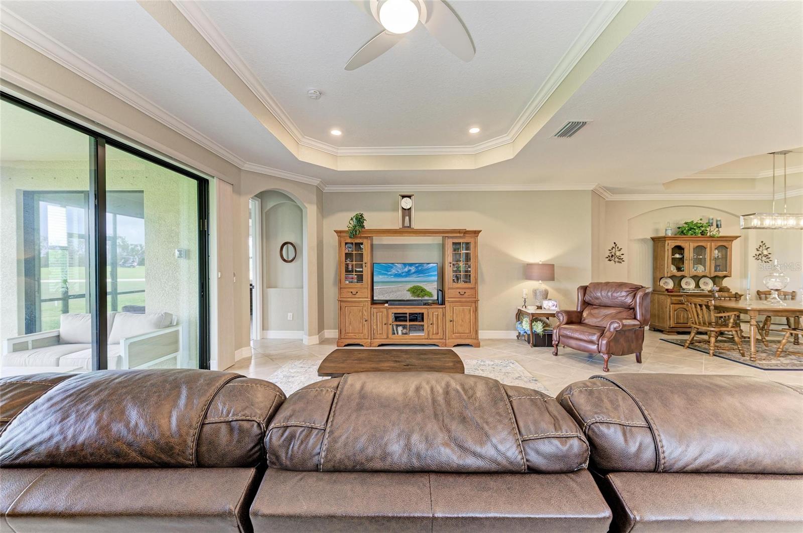 LAKEWOOD NATIONAL - Residential