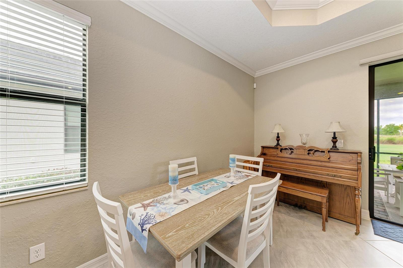 LAKEWOOD NATIONAL - Residential