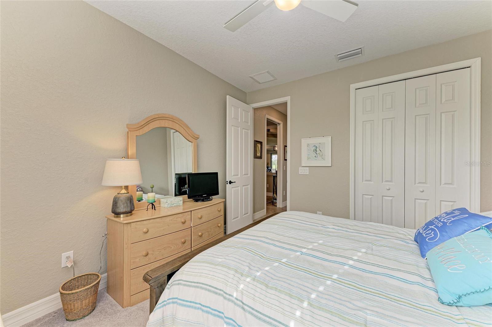 LAKEWOOD NATIONAL - Residential