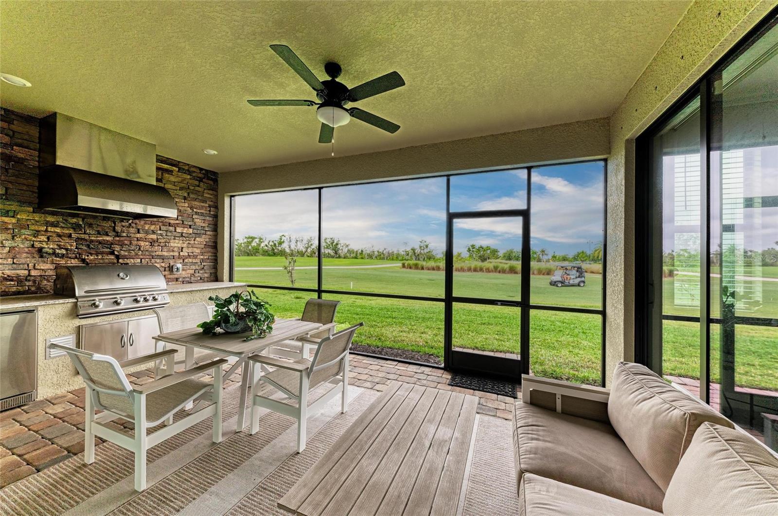 LAKEWOOD NATIONAL - Residential