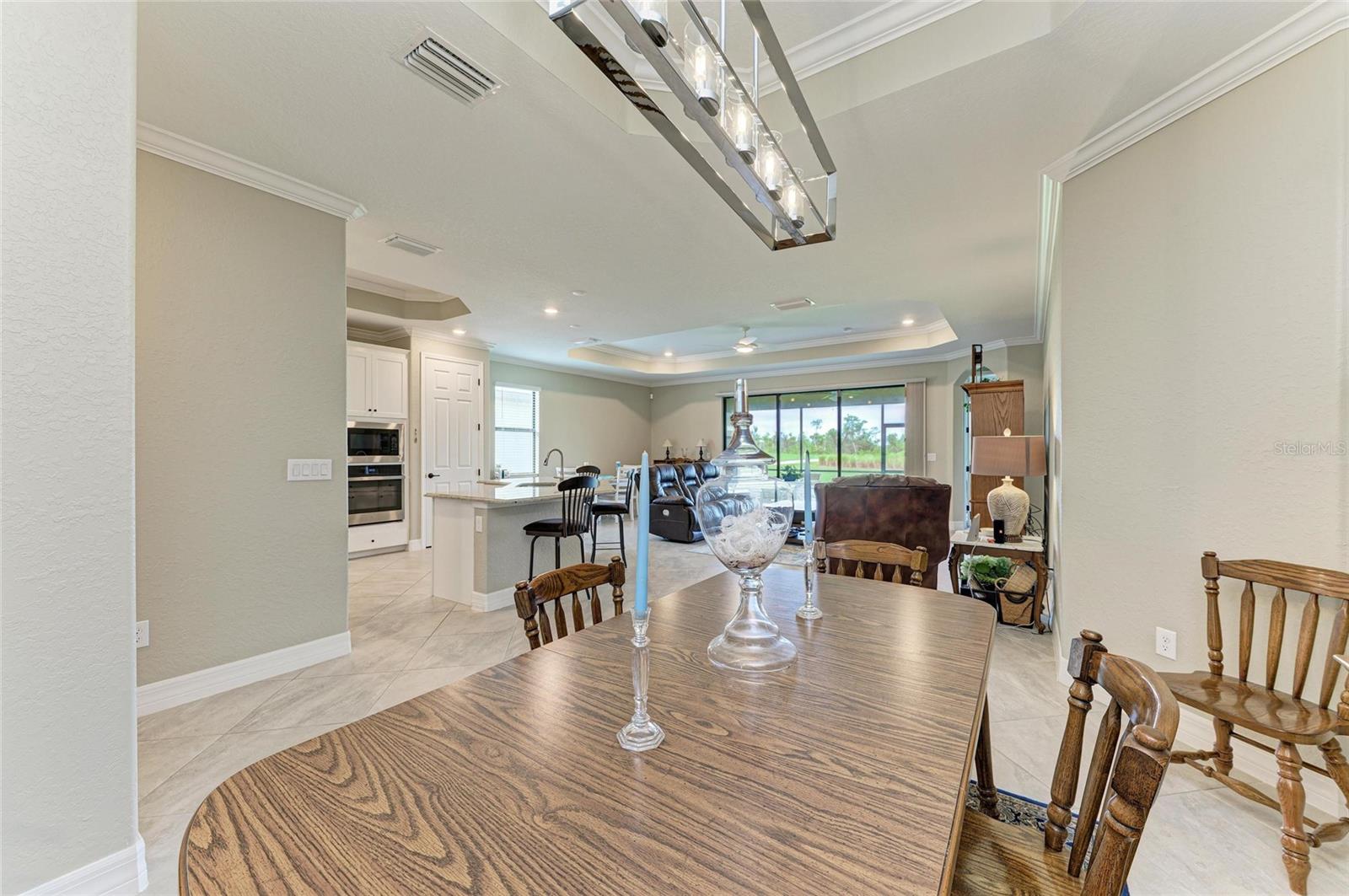 LAKEWOOD NATIONAL - Residential