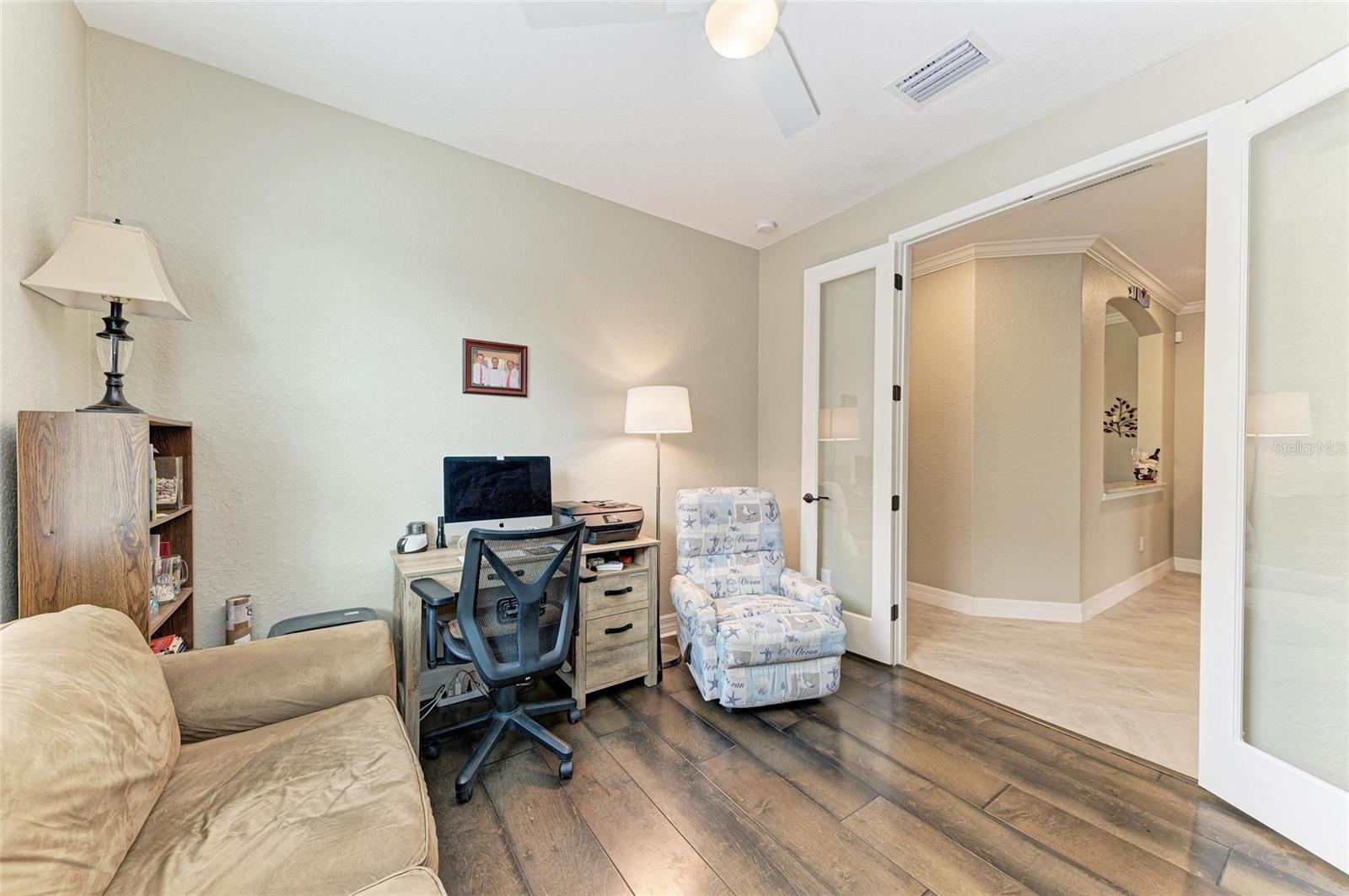 LAKEWOOD NATIONAL - Residential