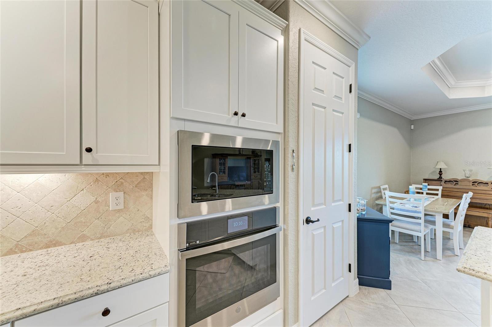 LAKEWOOD NATIONAL - Residential