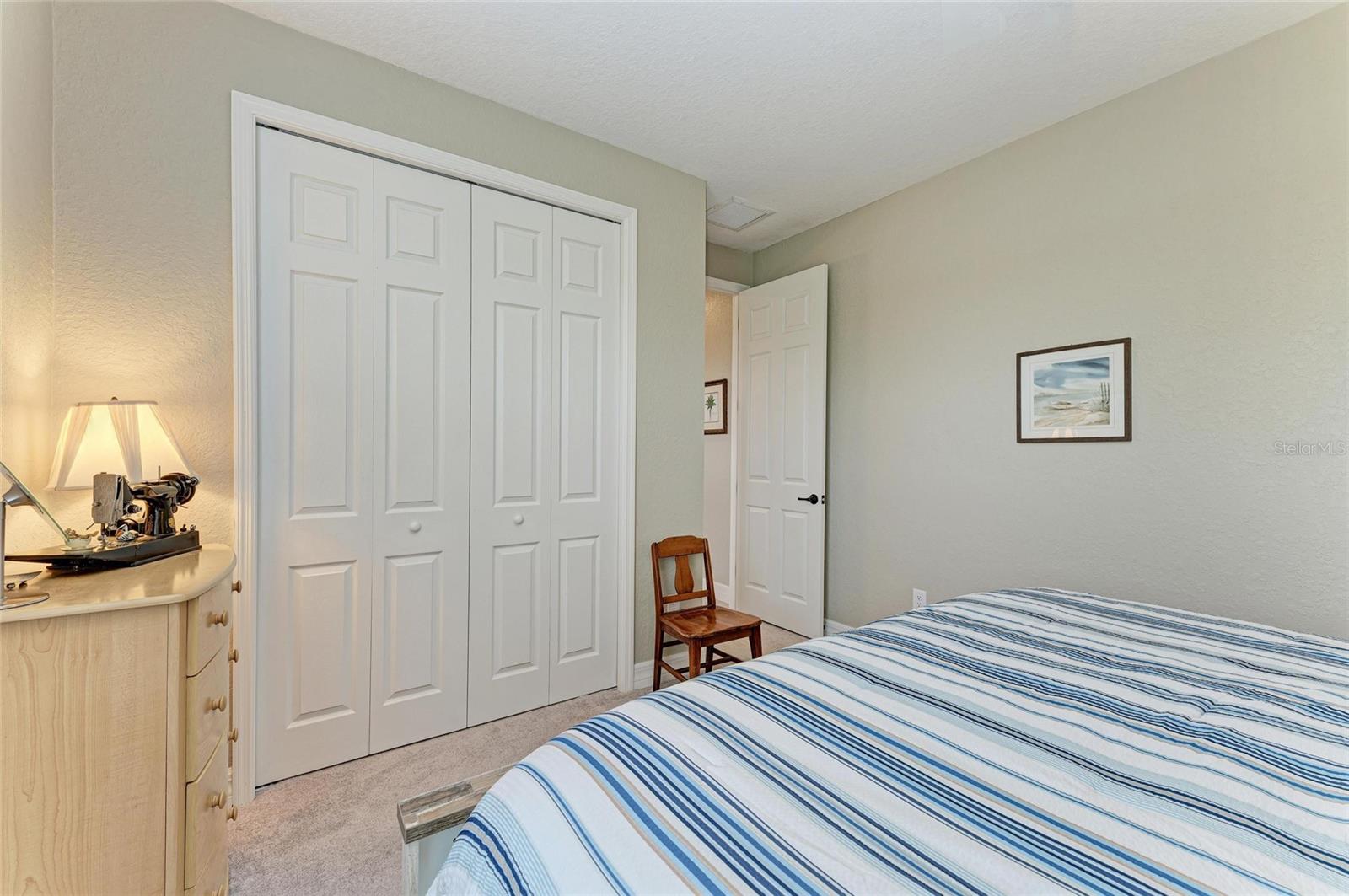 LAKEWOOD NATIONAL - Residential