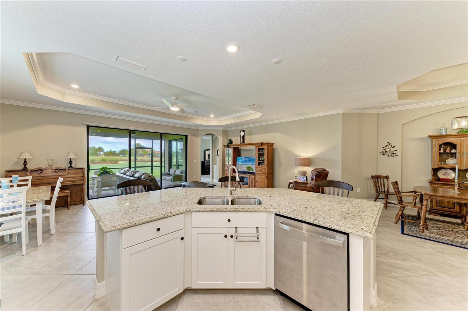 LAKEWOOD NATIONAL - Residential