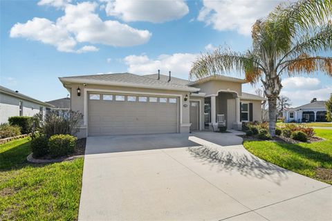 Photo of 27040 Camerons Run, Leesburg, FL 34748 (MLS # G5106477)
