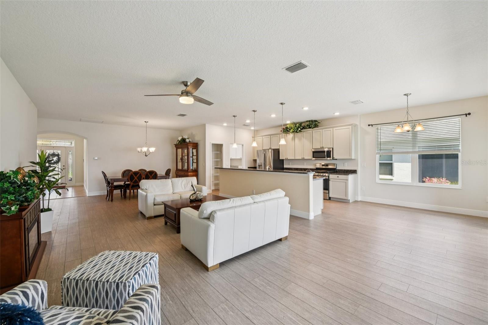 LEESBURG ARLINGTON RIDGE PH 02 - Residential