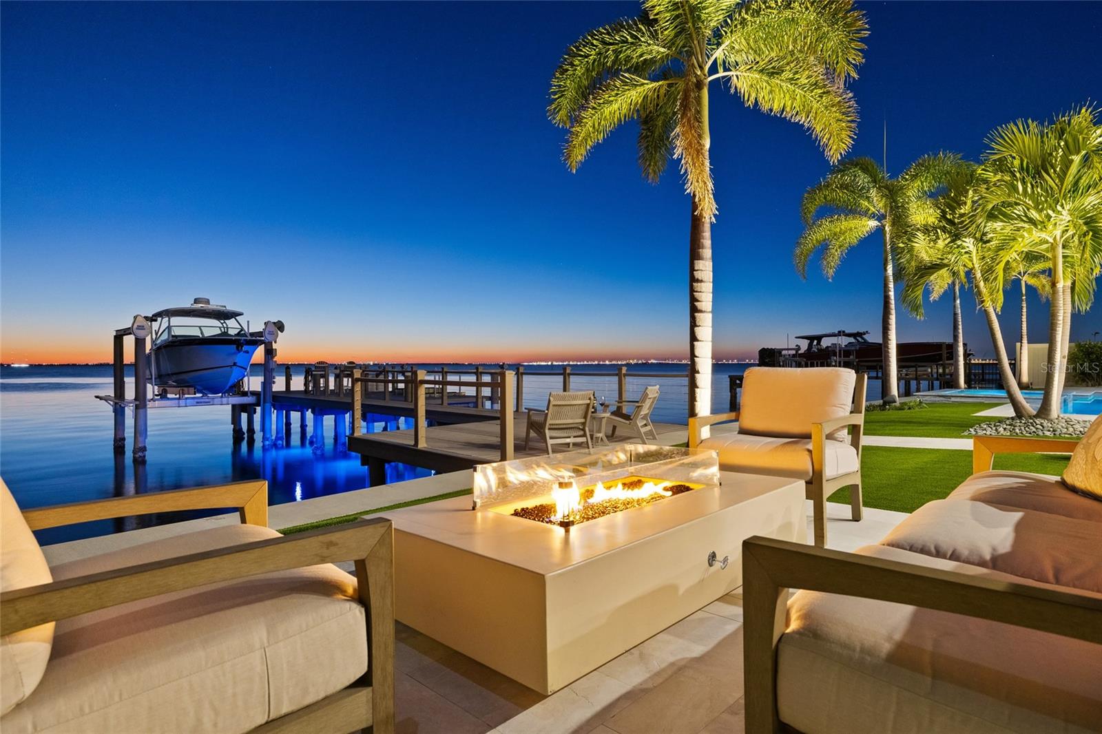 SUNSET PARK ISLES UNIT 1 - Residential