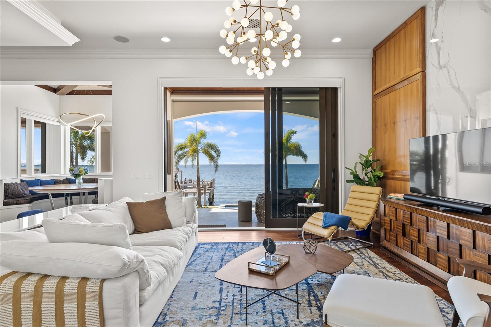SUNSET PARK ISLES UNIT 1 - Residential