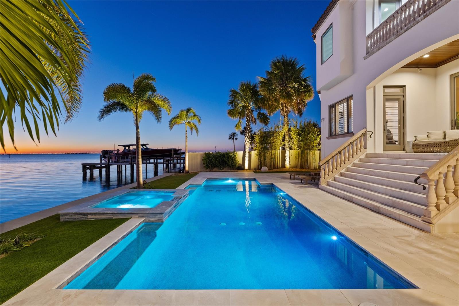 SUNSET PARK ISLES UNIT 1 - Residential